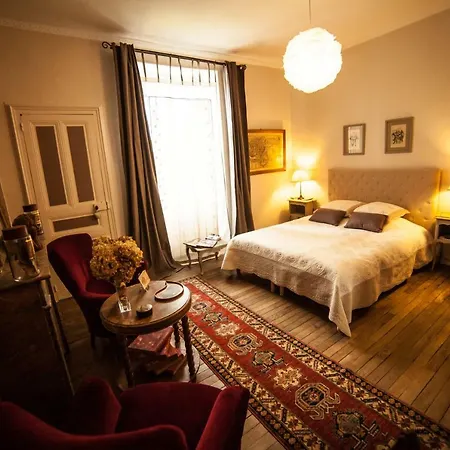 La Pause Angevine Bed & Breakfast