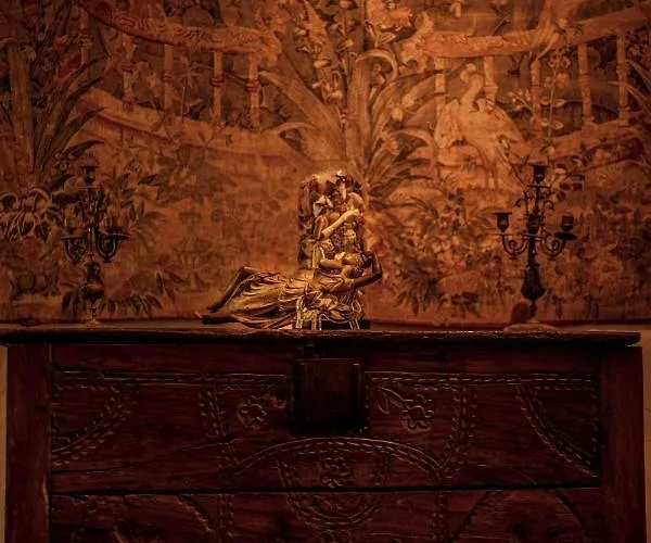 La Pause Angevine Nocleg ze śniadaniem 3*