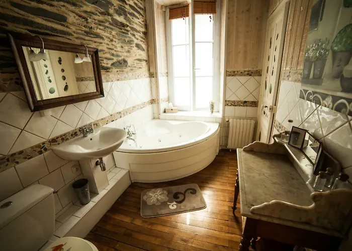 La Pause Angevine Nocleg ze śniadaniem Angers